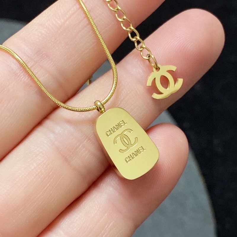 Ch**el necklaces